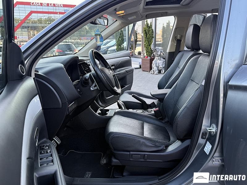 Mitsubishi Outlander 2014 — Миниатюра 5