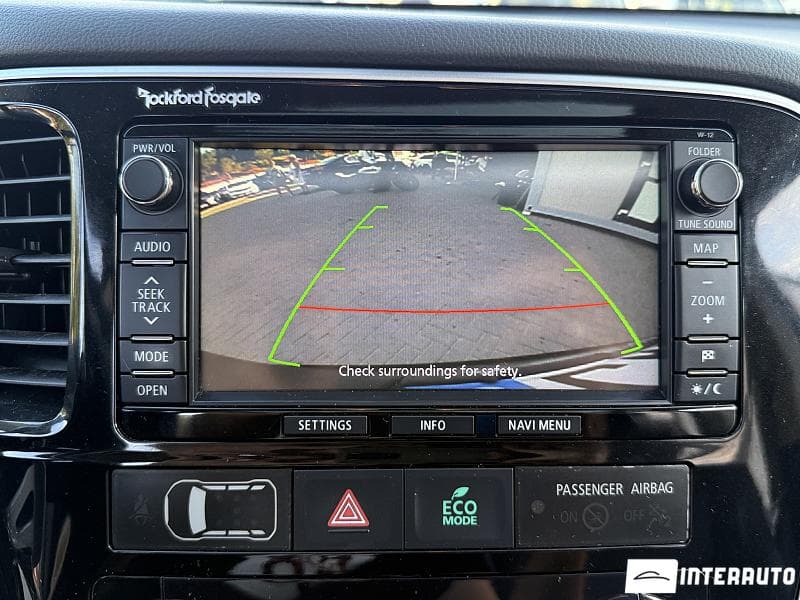 Mitsubishi Outlander 2014 — Миниатюра 10