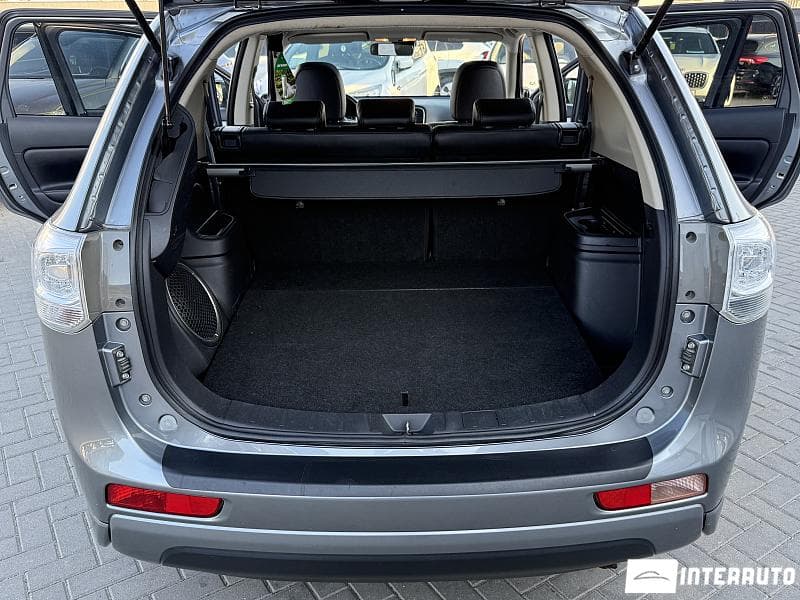Mitsubishi Outlander 2014 — Миниатюра 16