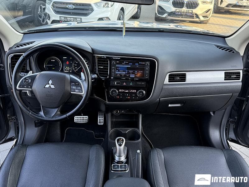 Mitsubishi Outlander 2014 — Миниатюра 6