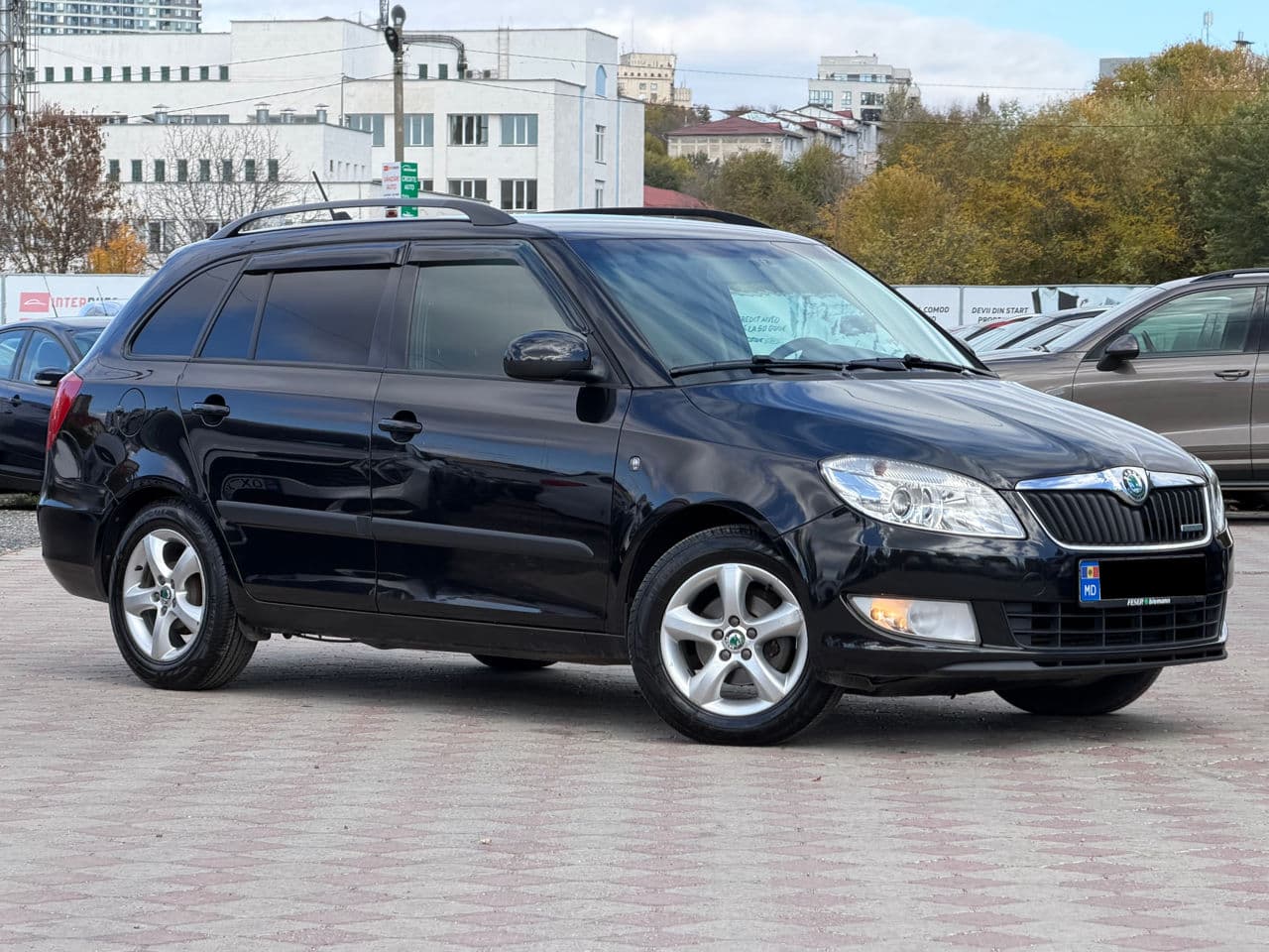 Skoda Fabia 2011 — Миниатюра 4