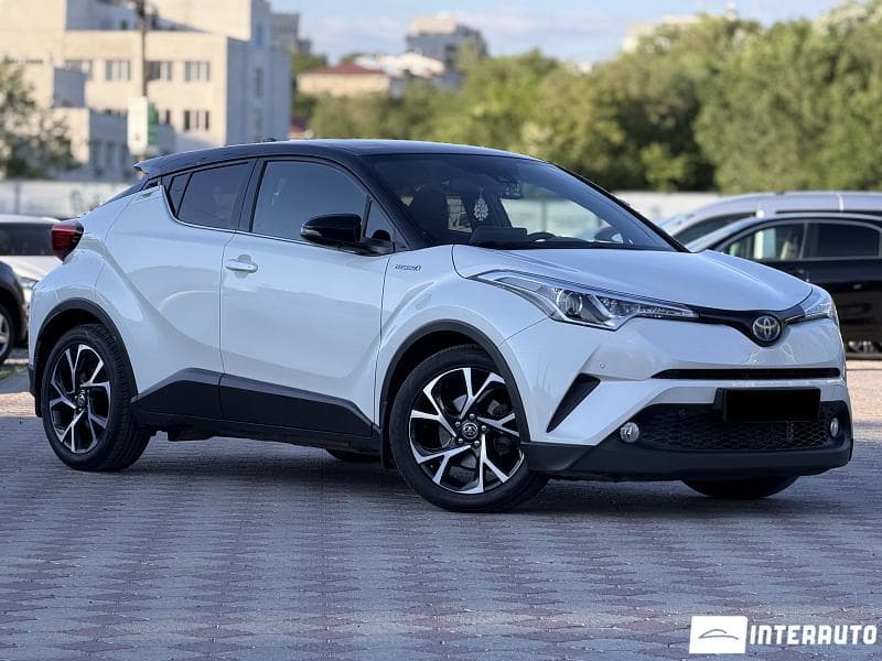 Toyota C-HR 2018 — Миниатюра 4