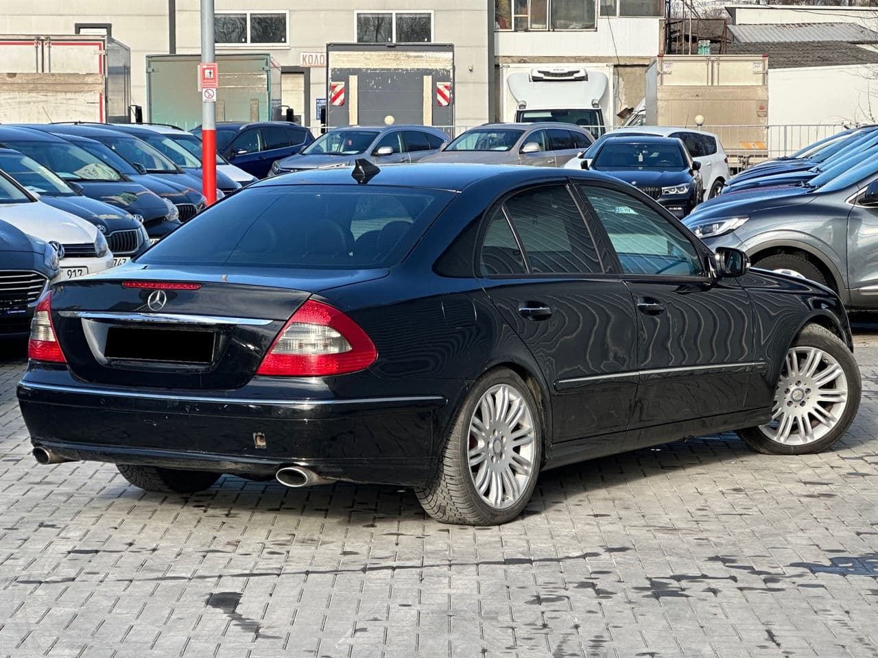 Mercedes E 320 2007 — Миниатюра 4