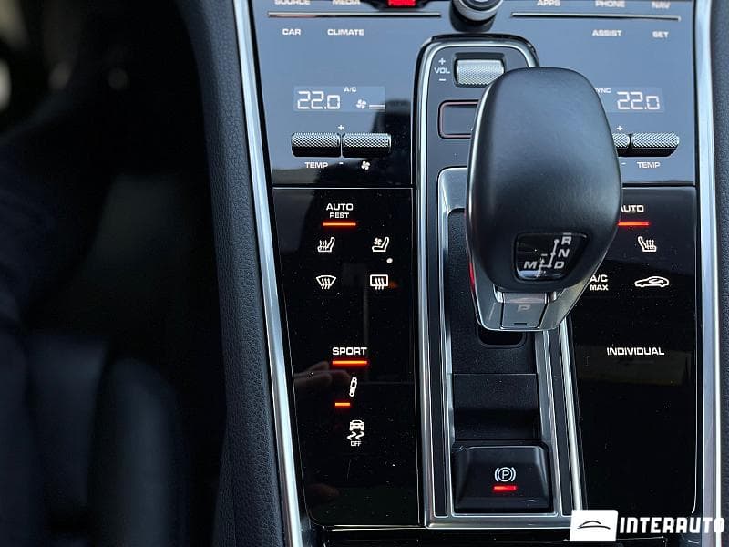 Porsche Panamera 4 2019 — Миниатюра 22