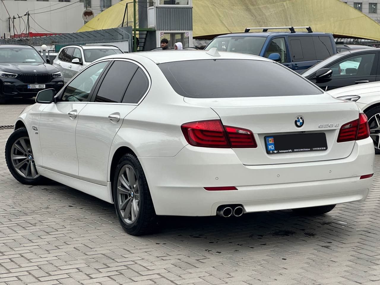 BMW 525 2012 — Миниатюра 4