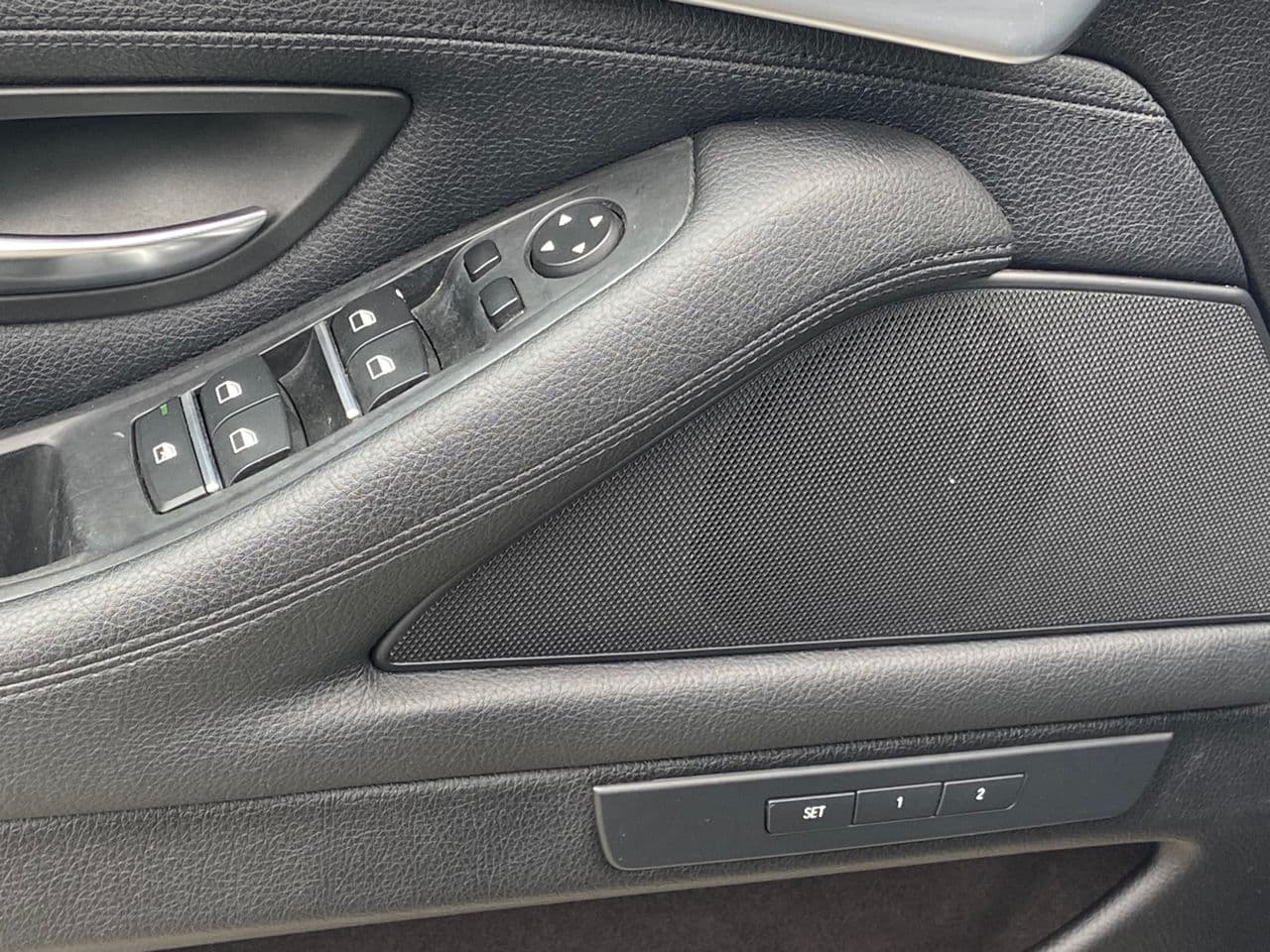 BMW 528 2015 — Миниатюра 5