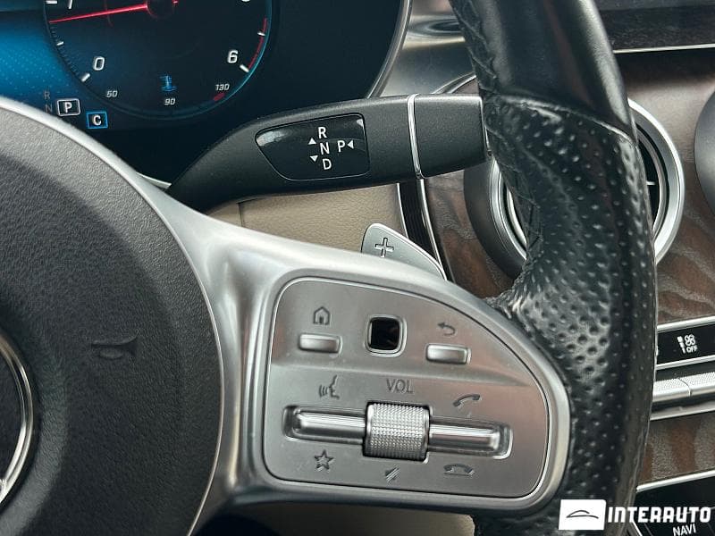 2018 Mercedes C 220 — Miniatură 11