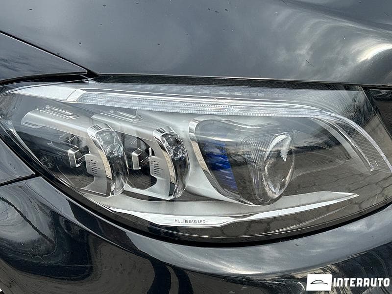 2018 Mercedes C 220 — Miniatură 5