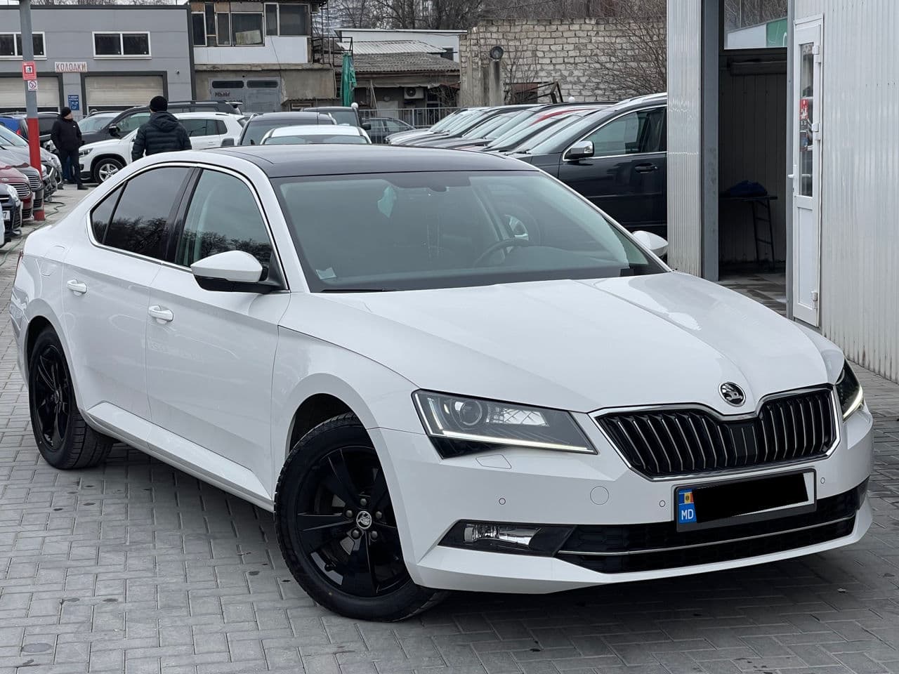 Skoda Superb 2018 — Миниатюра 2