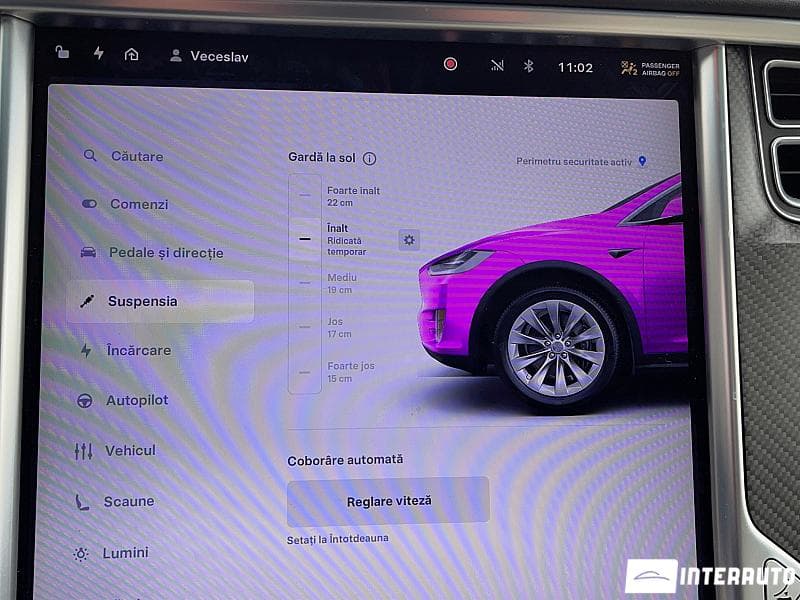 Tesla Model X 2018 — Миниатюра 19