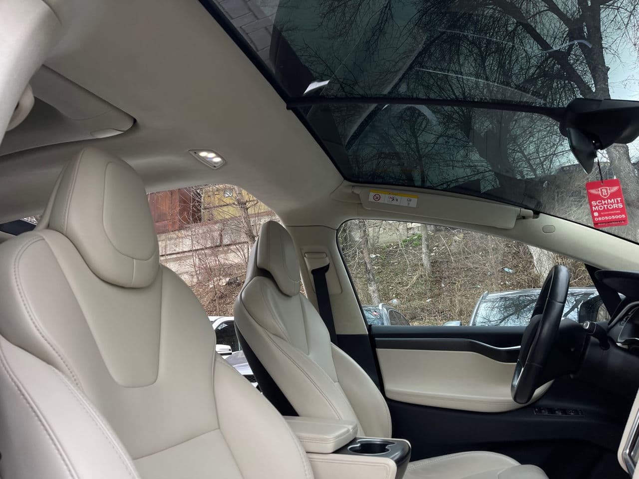 Tesla Model X 2018 — Миниатюра 22
