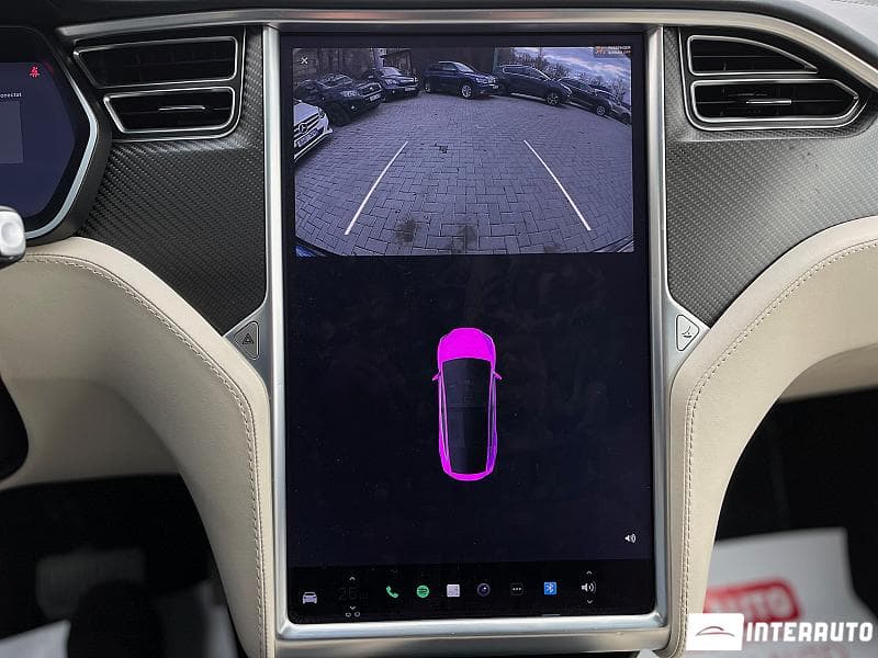 Tesla Model X 2018 — Миниатюра 17