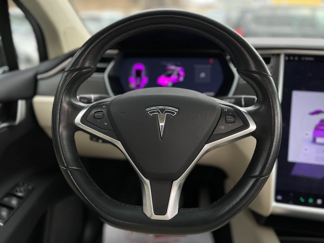 Tesla Model X 2018 — Миниатюра 13