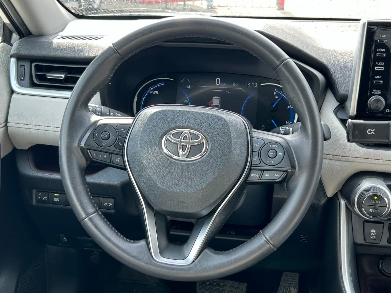 Toyota Rav-4 2019 — Миниатюра 12