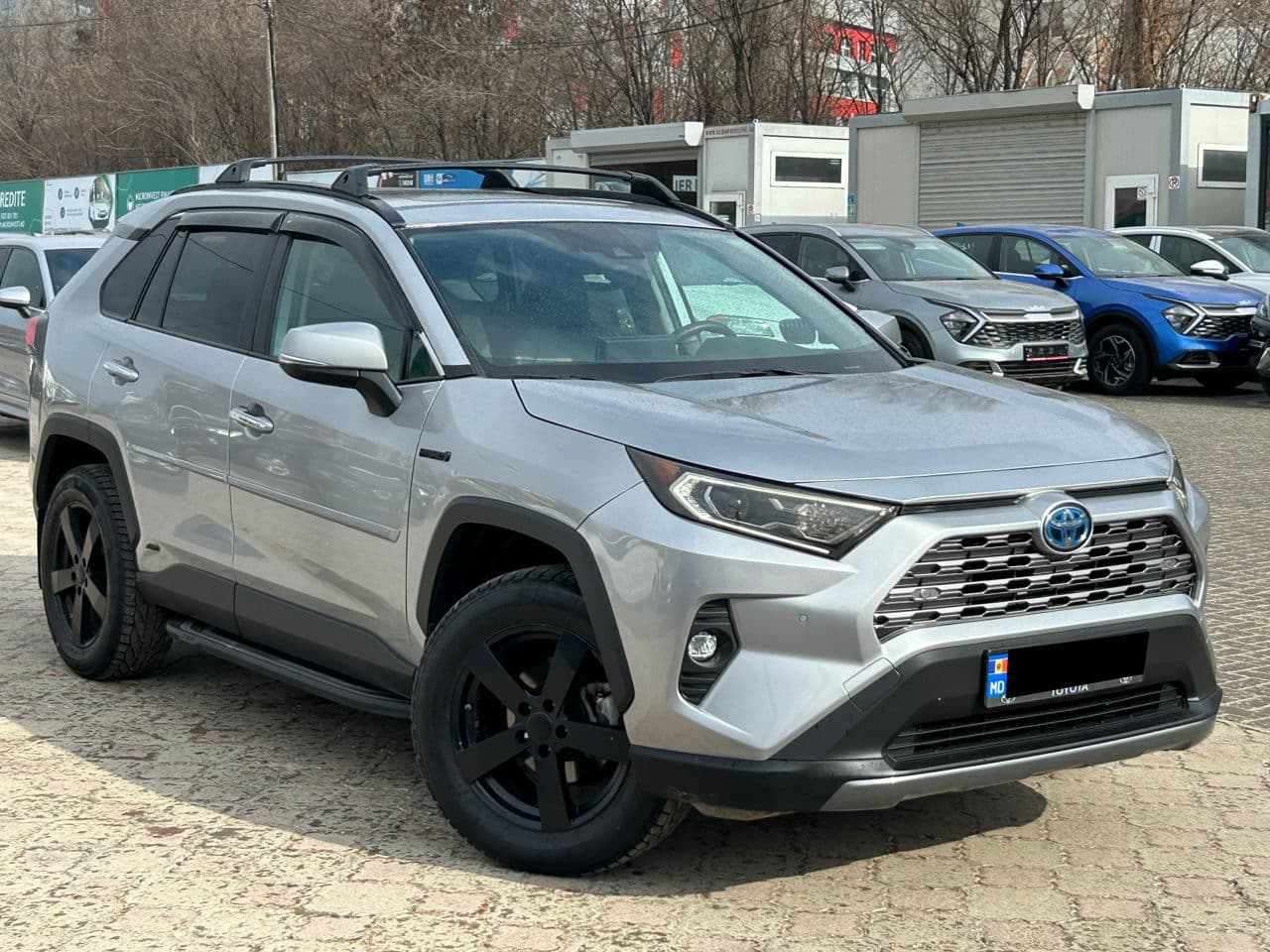 Toyota Rav-4 2019 — Миниатюра 4