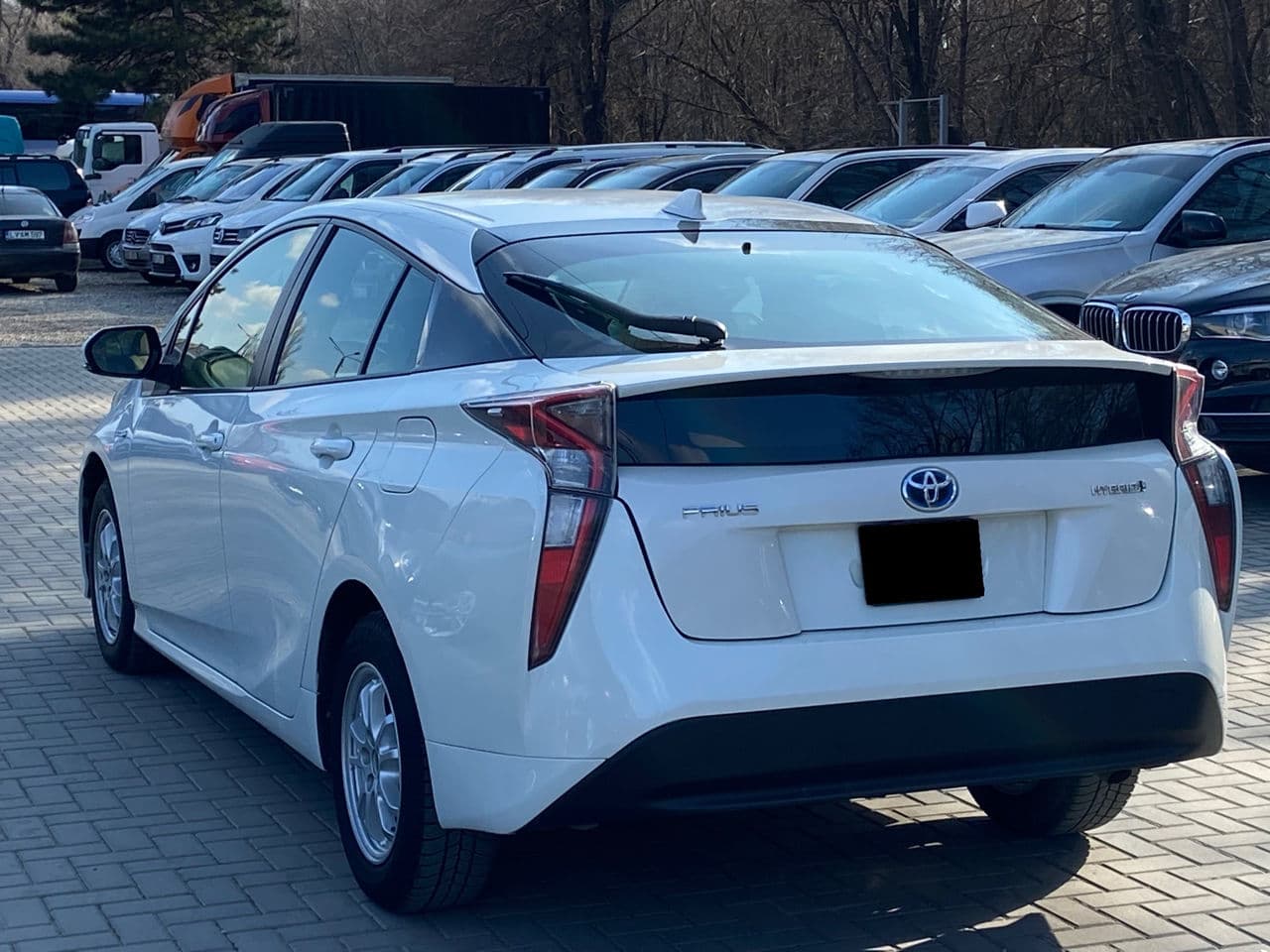 Toyota Prius 2016 — Миниатюра 4