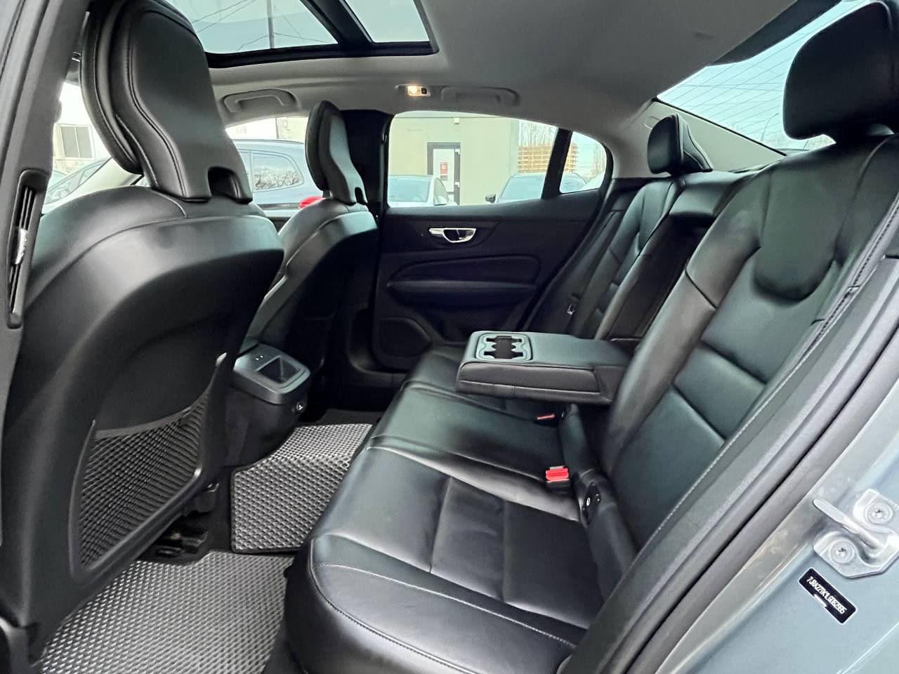 Volvo S 60 2020 — Миниатюра 9