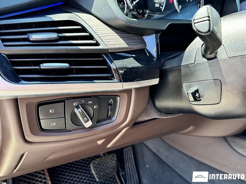 2016 BMW X5 4.0e — Miniatură 20