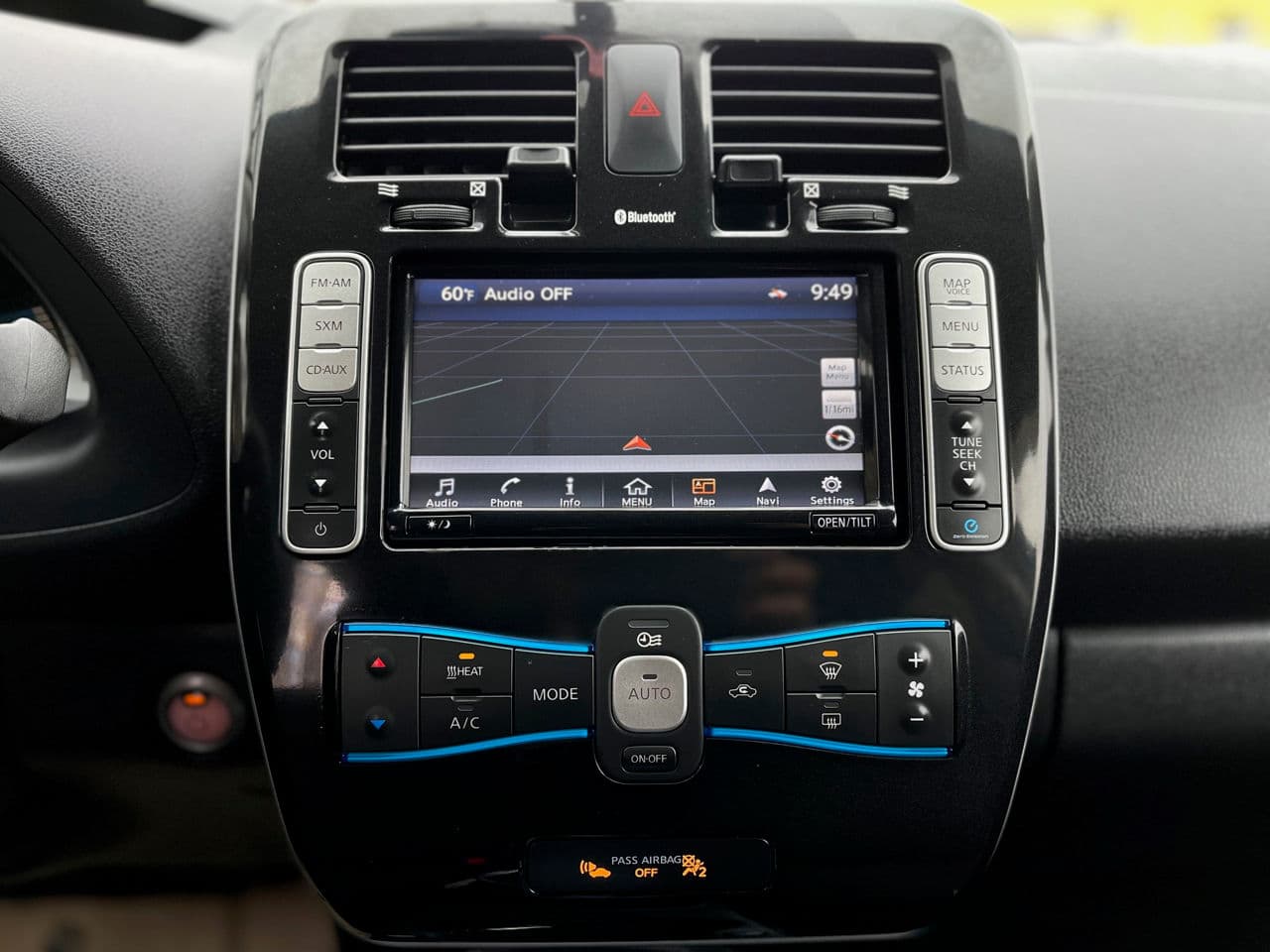 Nissan Leaf 2016 — Миниатюра 13