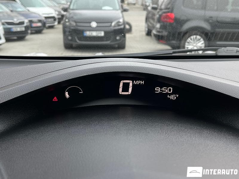 Nissan Leaf 2016 — Миниатюра 11