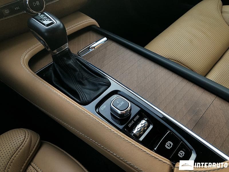 Volvo XC 90 2016 — Миниатюра 11