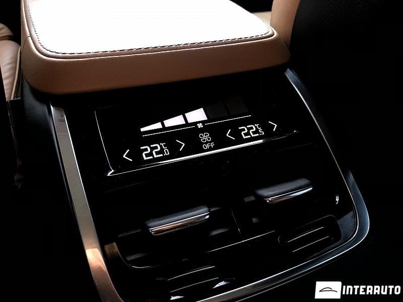 Volvo XC 90 2016 — Миниатюра 16