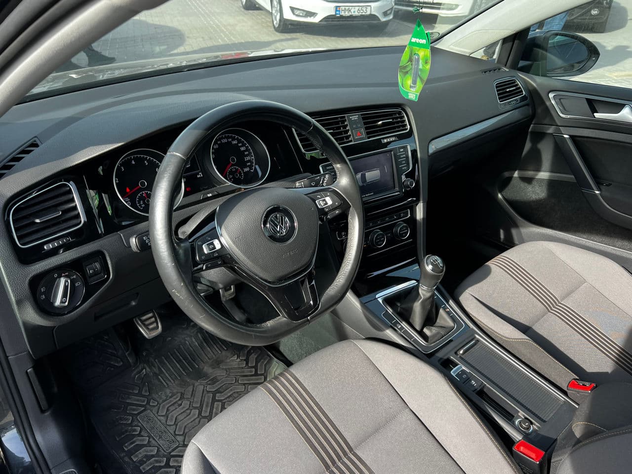 Volkswagen Golf 2016 — Миниатюра 6