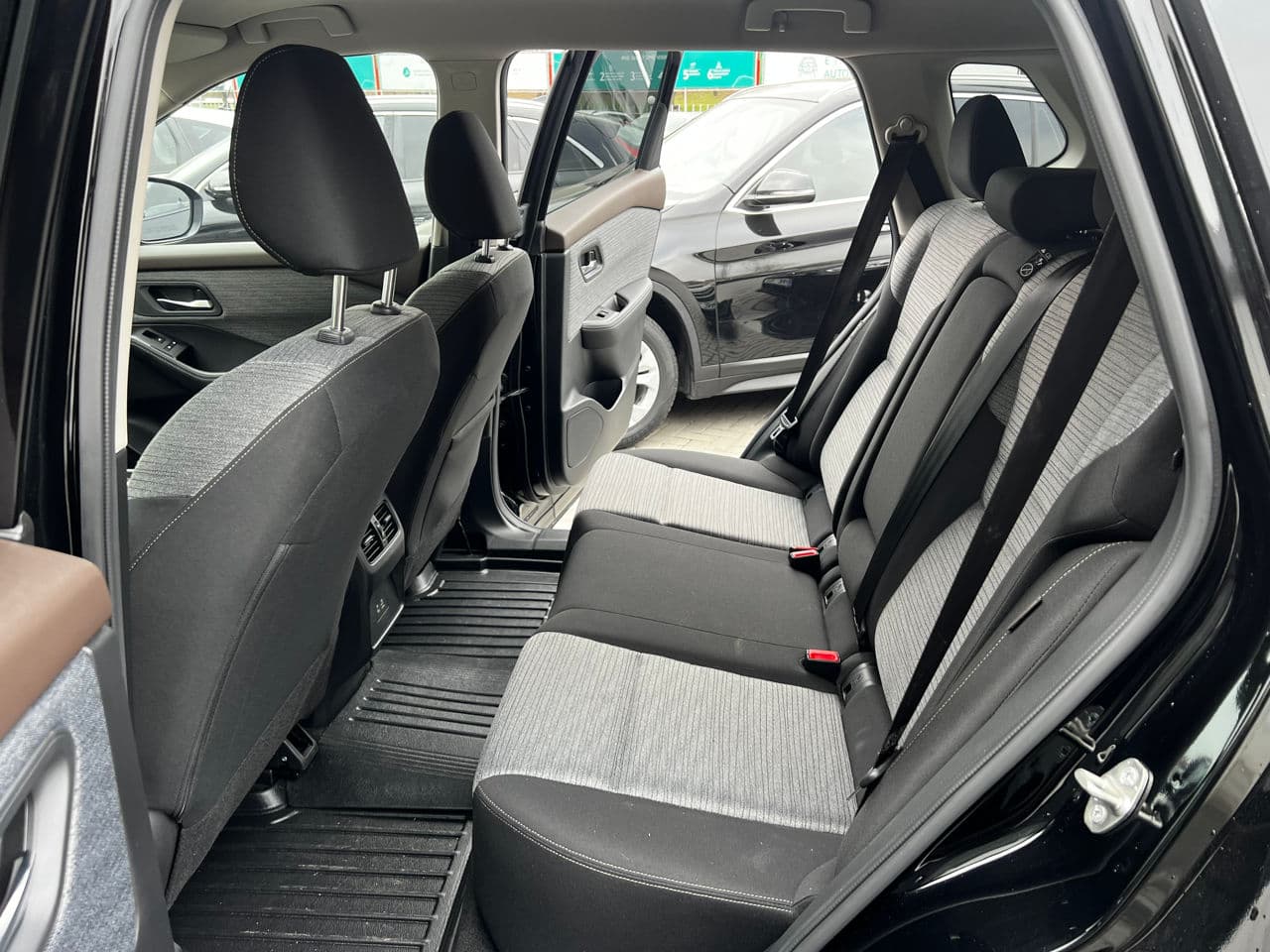 Nissan Rogue 2022 — Миниатюра 17