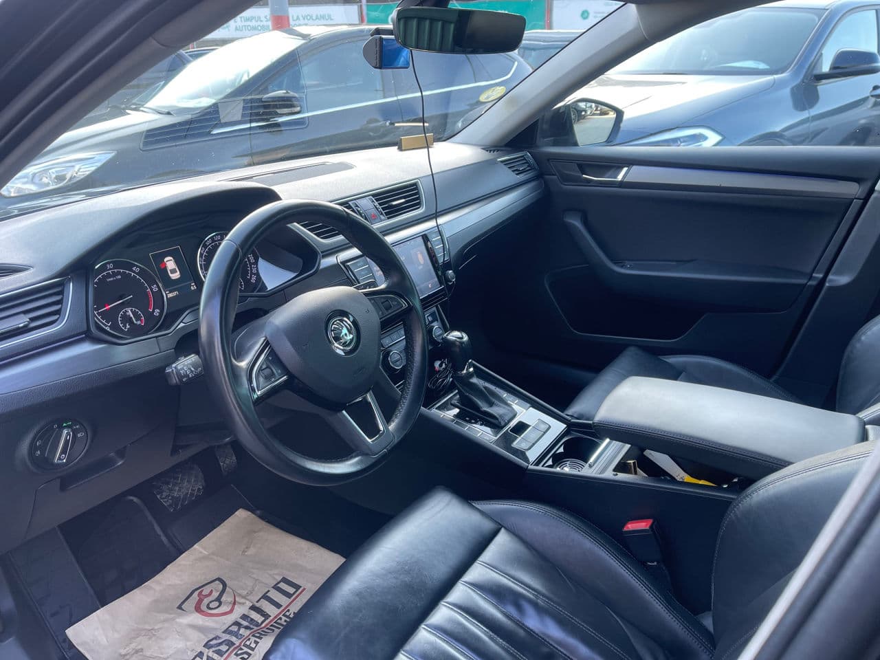 Skoda Superb 2017 — Миниатюра 6