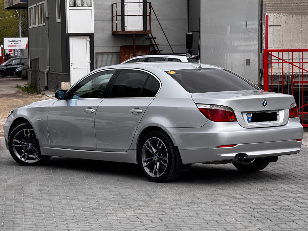 BMW 530 2007 — Миниатюра 4