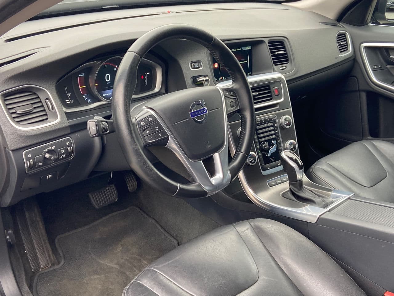 Volvo V 60 2015 — Миниатюра 7