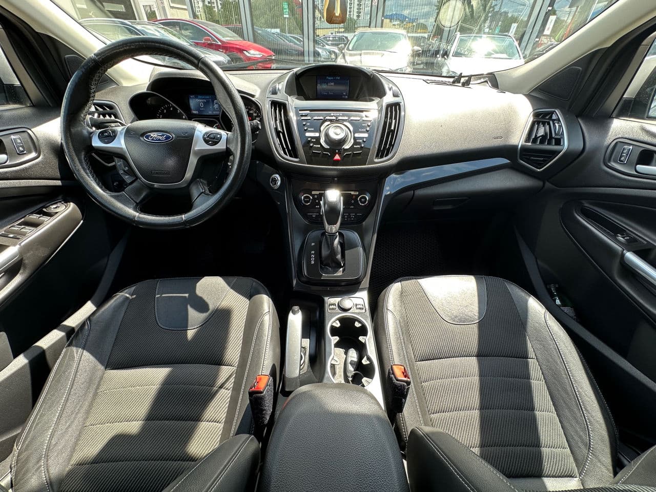 Ford Kuga 2015 — Миниатюра 8