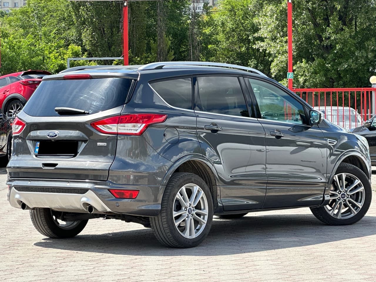 Ford Kuga 2015 — Миниатюра 3