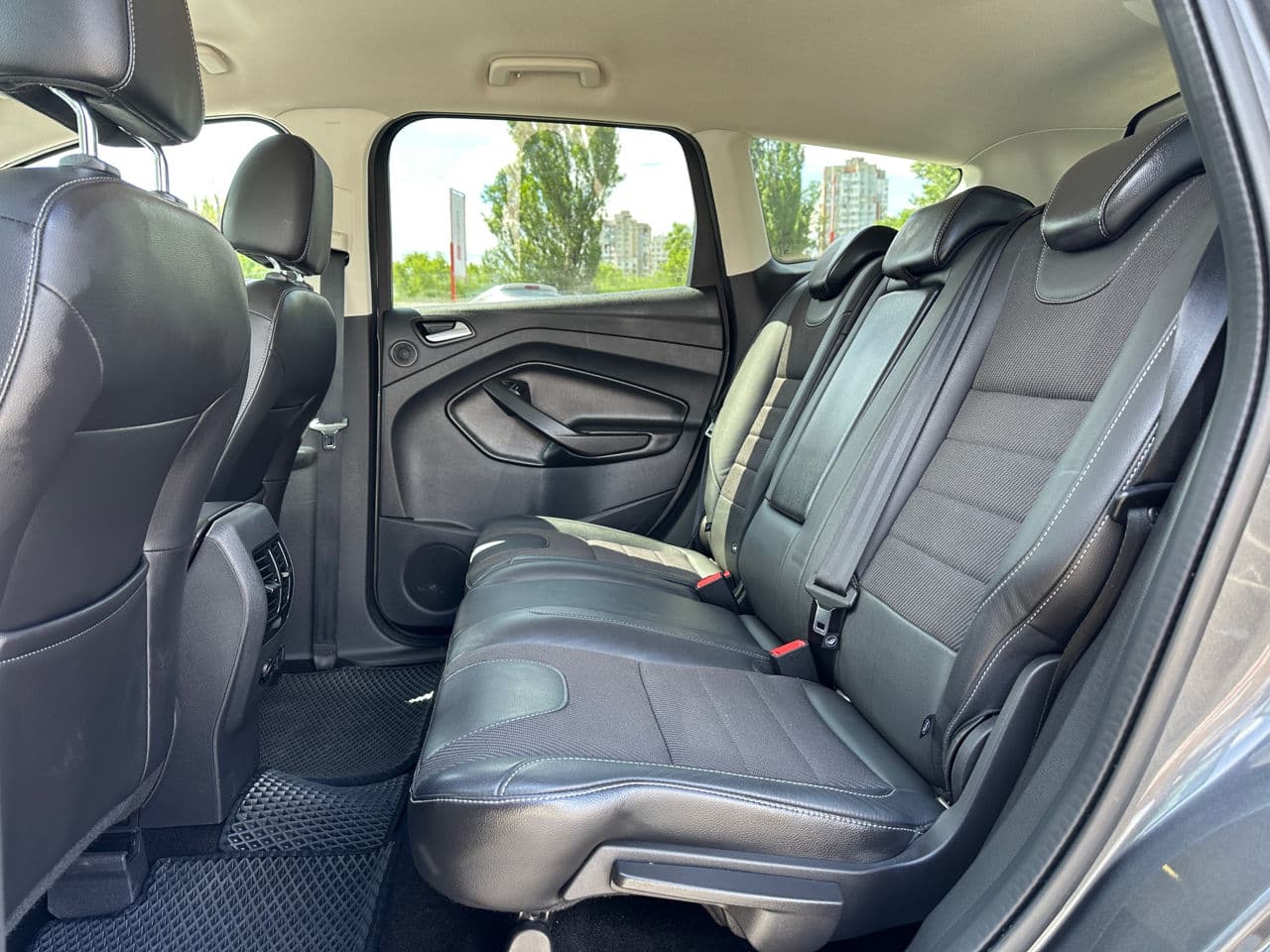 Ford Kuga 2015 — Миниатюра 16