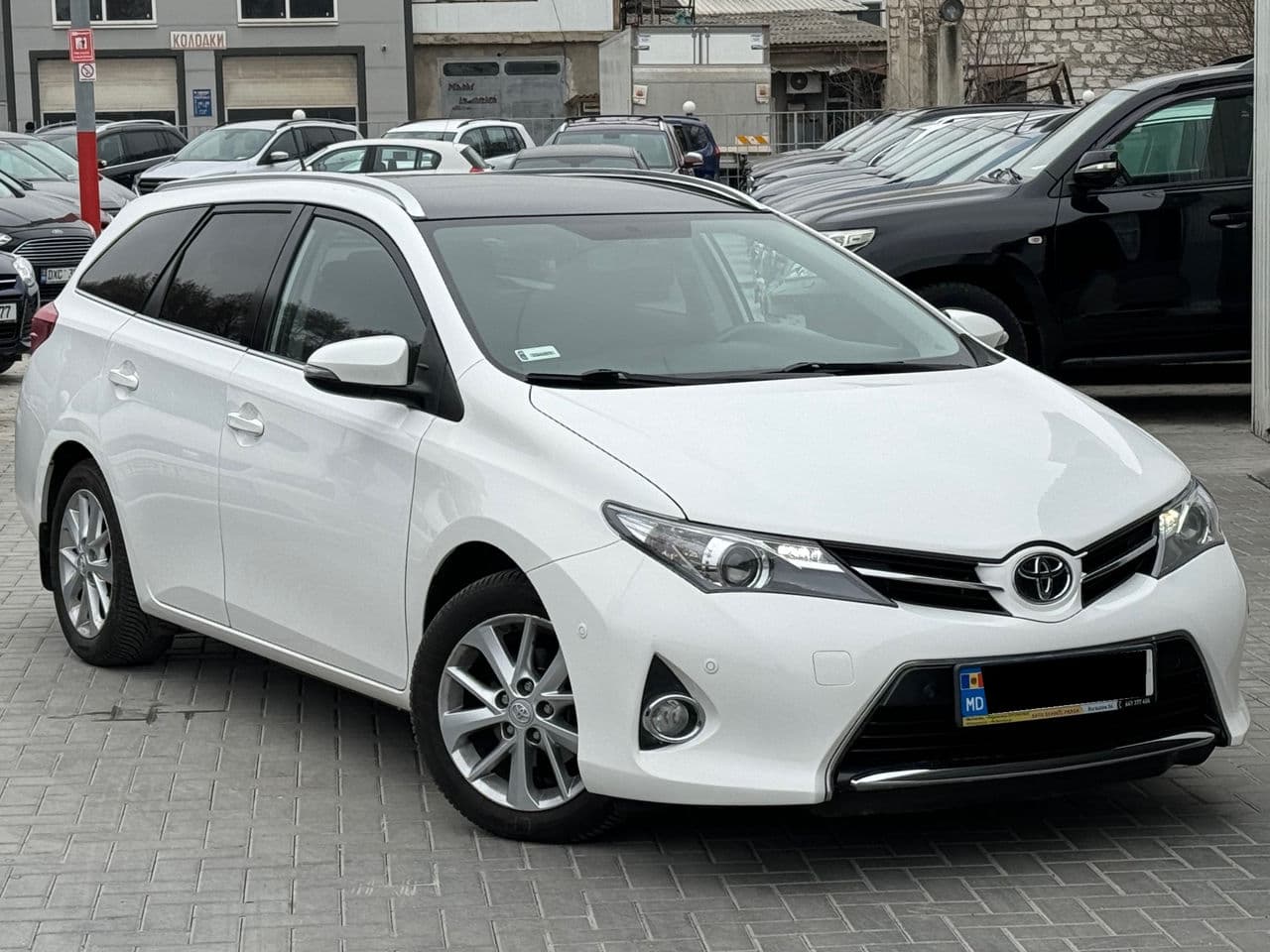Toyota Auris 2013 — Миниатюра 4