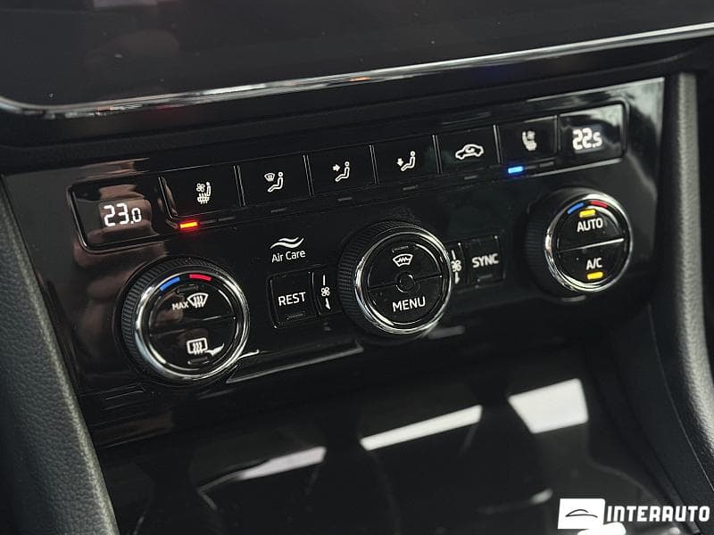 Skoda Superb 2023 — Миниатюра 14
