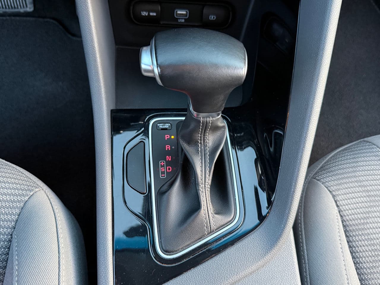 Kia Niro 2021 — Миниатюра 12