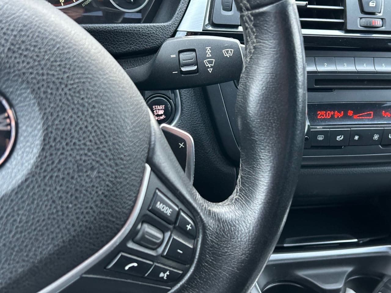 2012 BMW 320 — Miniatură 9