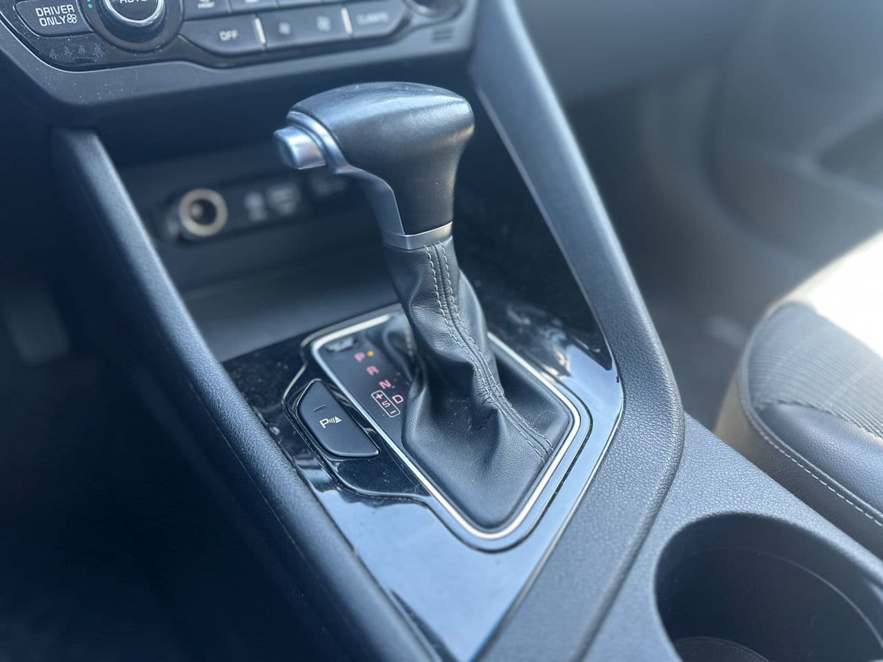 Kia Niro 2016 — Миниатюра 14