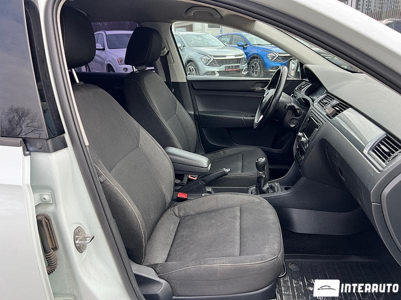 Skoda Rapid 2015 — Миниатюра 5