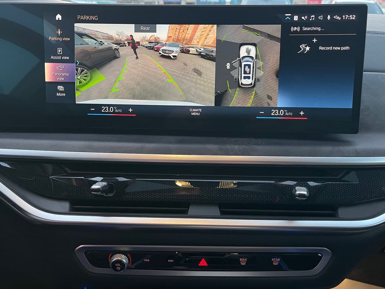 BMW X7 4.0i 2023 — Миниатюра 15