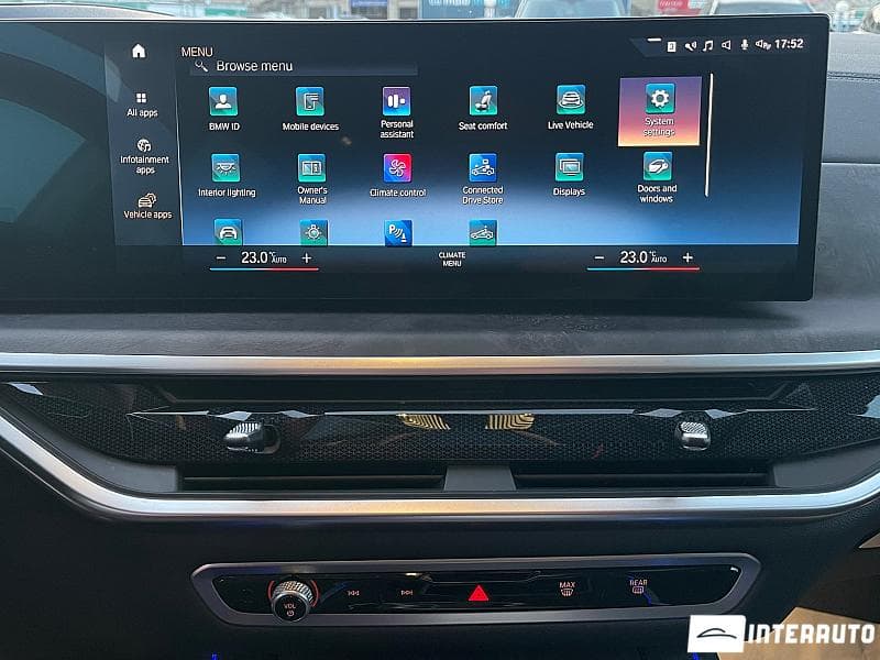 BMW X7 4.0i 2023 — Миниатюра 16