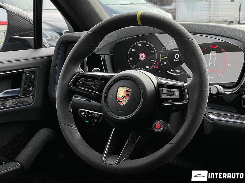 Porsche Cayenne Turbo GT Coupe 2024 — Миниатюра 14