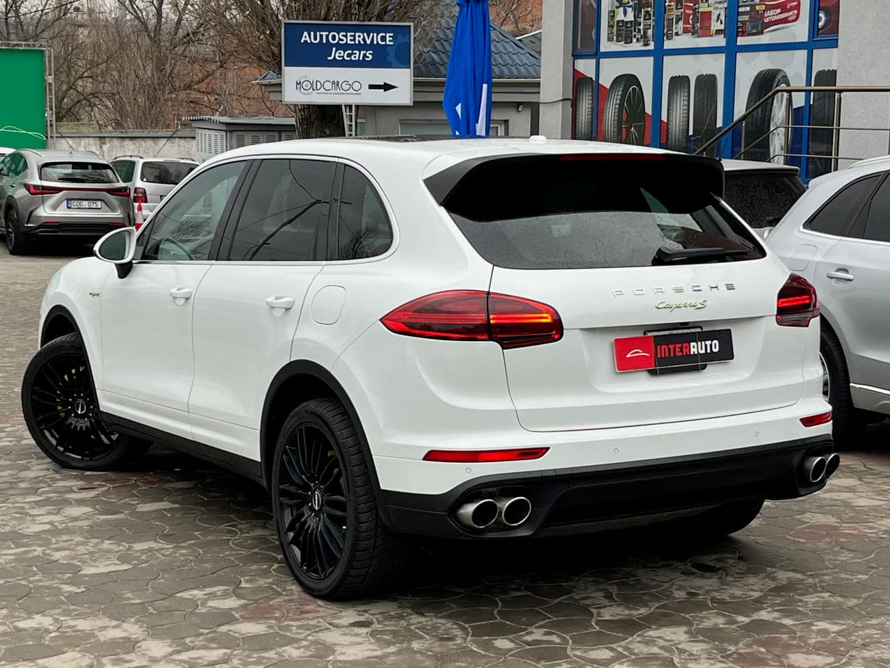 Porsche Cayenne S Hybrid 2015 — Миниатюра 4