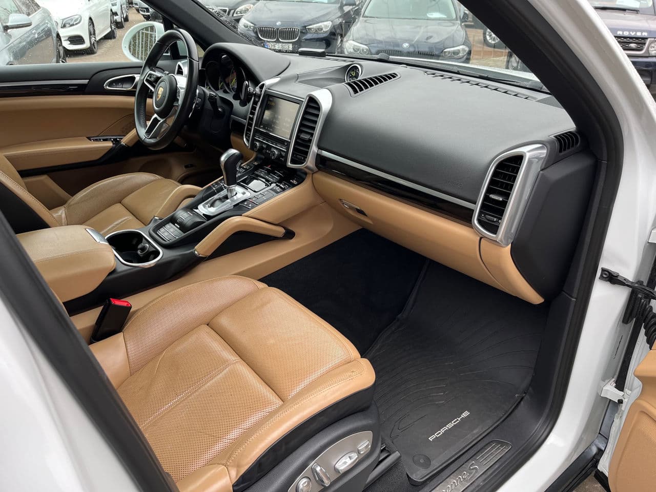 Porsche Cayenne S Hybrid 2015 — Миниатюра 14