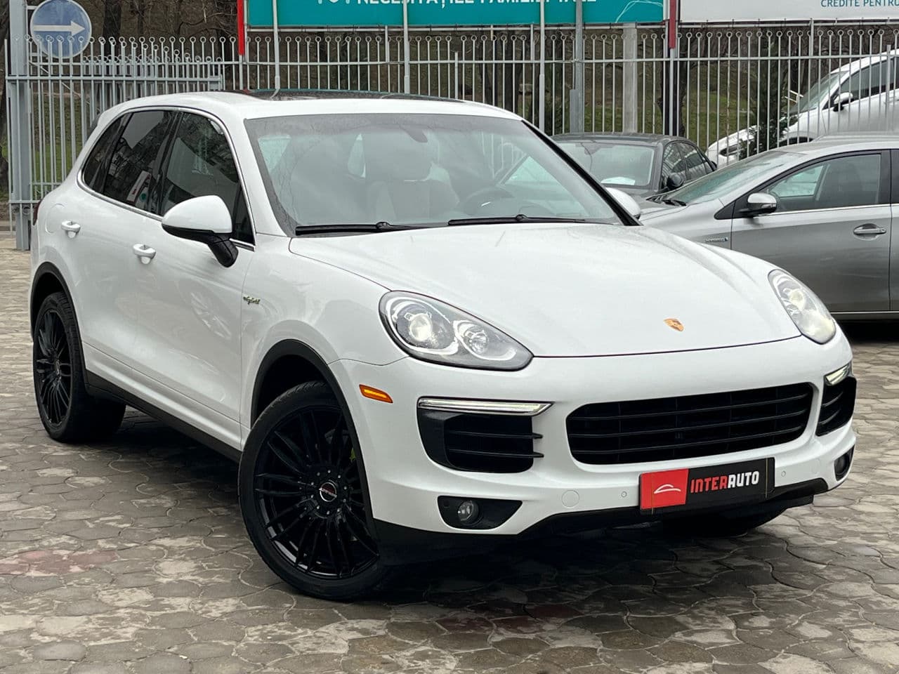Porsche Cayenne S Hybrid 2015 — Миниатюра 2