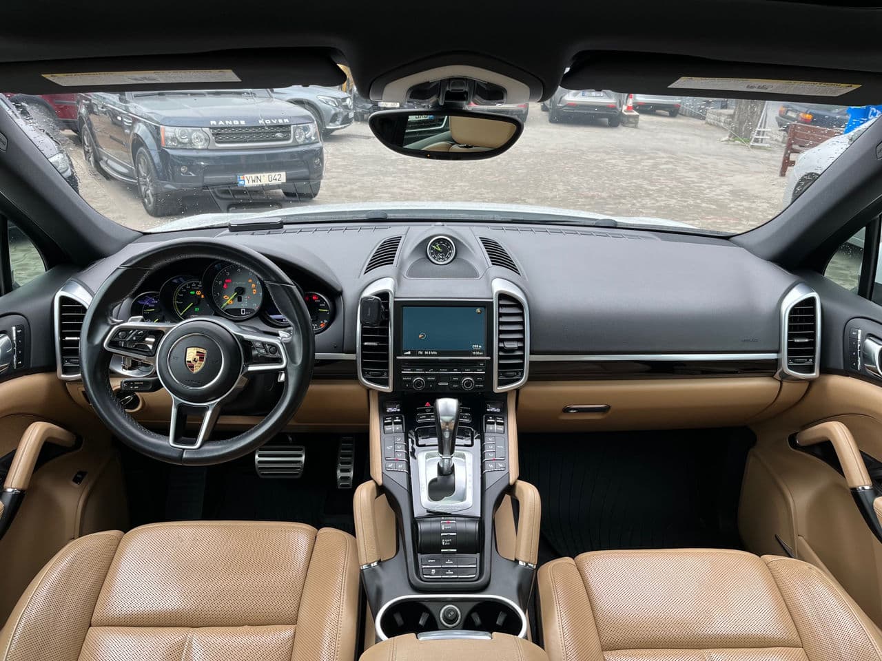Porsche Cayenne S Hybrid 2015 — Миниатюра 8