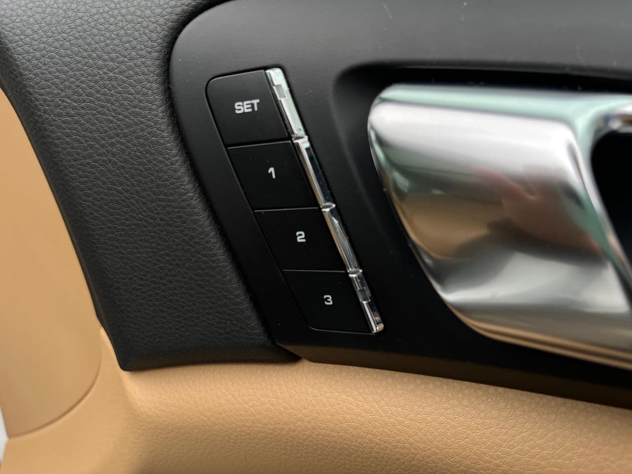 Porsche Cayenne S Hybrid 2015 — Миниатюра 15