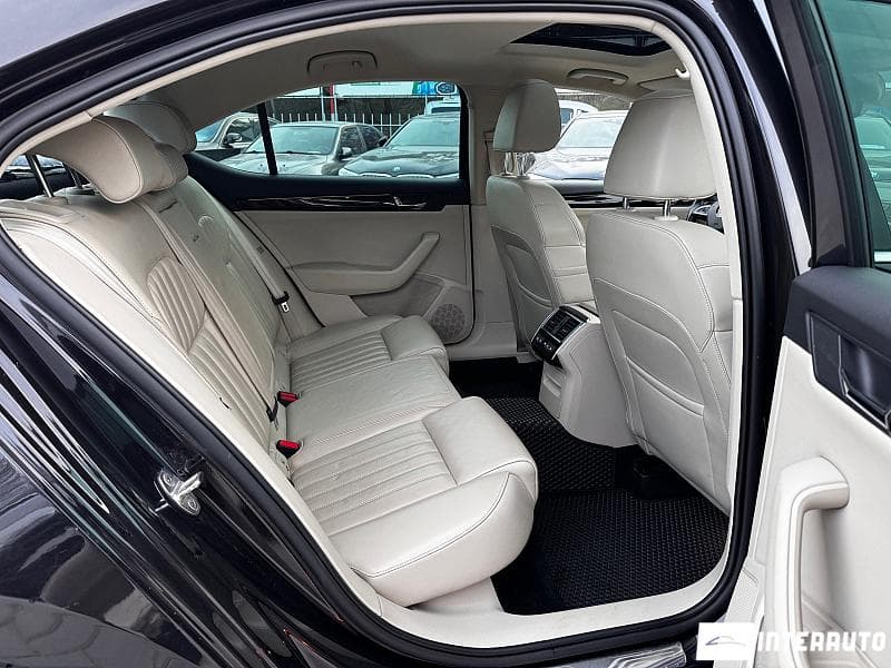 Skoda Superb 2017 — Миниатюра 17