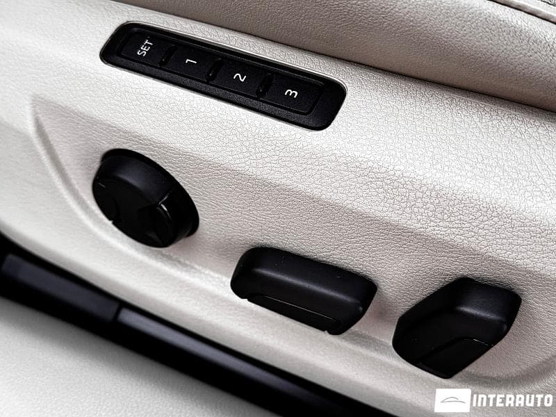 Skoda Superb 2017 — Миниатюра 14